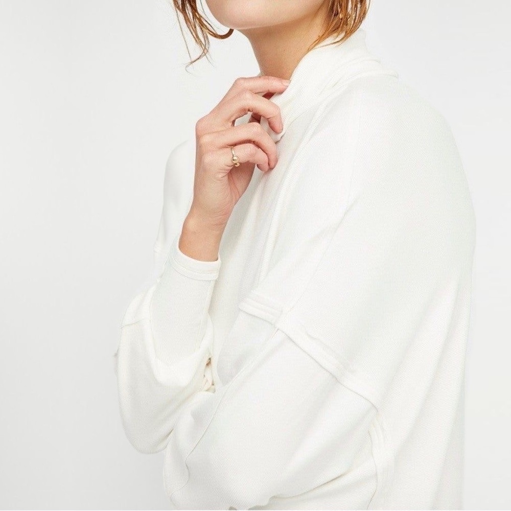 We The Free Alameda Pullover in Ivory - Picture 4 of 11